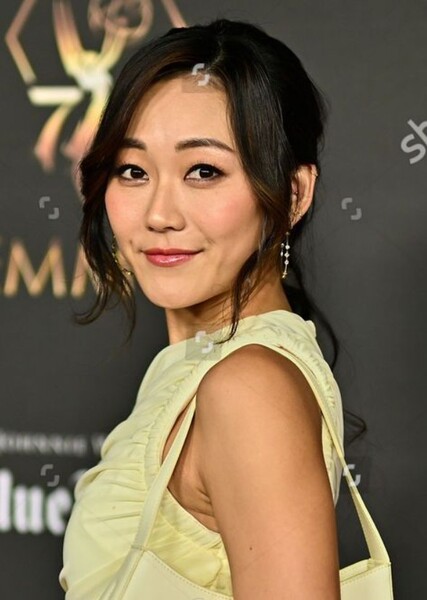 Karen Fukuhara photo