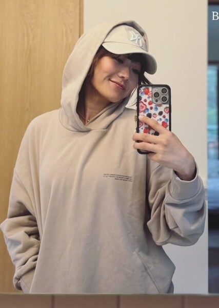 Karen Fukuhara photo