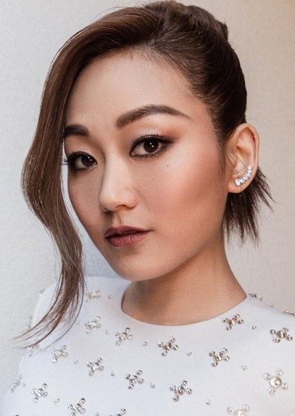 Karen Fukuhara photo