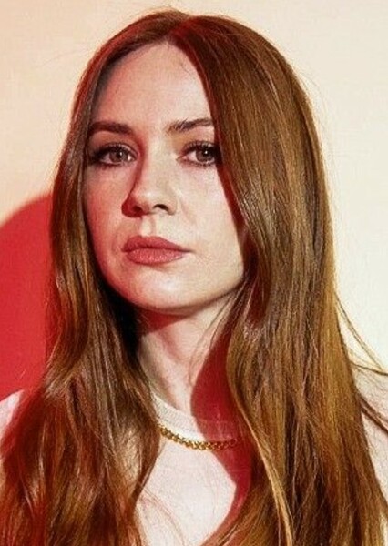 Karen Gillan photo