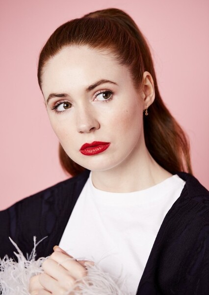 Karen Gillan photo