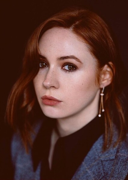 Karen Gillan photo