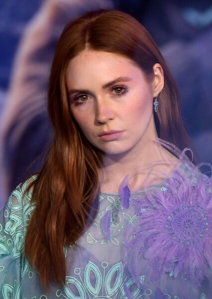 Karen Gillan photo