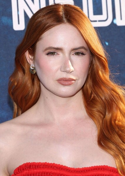 Karen Gillan photo