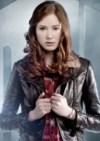Karen Gillan photo