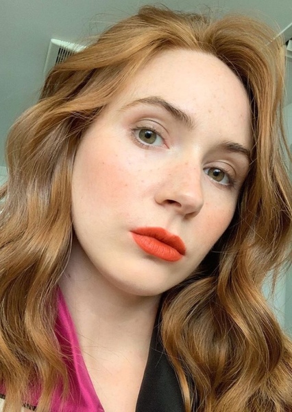 Karen Gillan photo