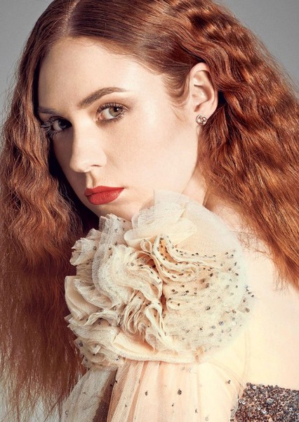 Karen Gillan photo