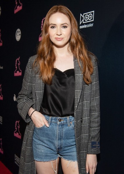Karen Gillan photo