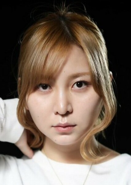 Karen Iwata photo