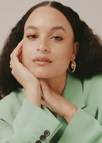 Karena Evans photo