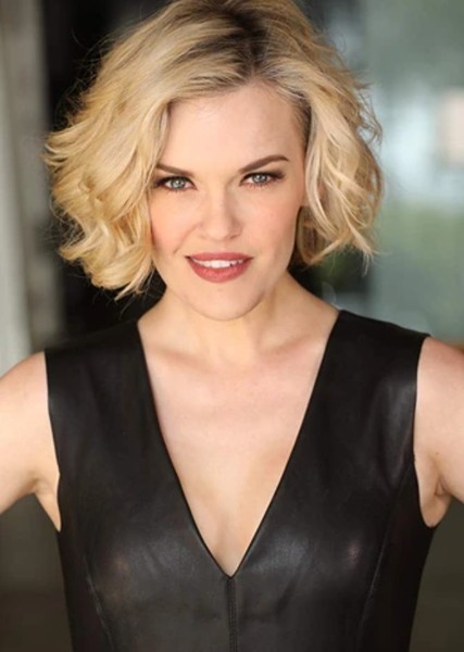 Kari Wahlgreen photo
