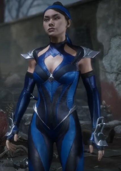 Kari Wahlgren photo