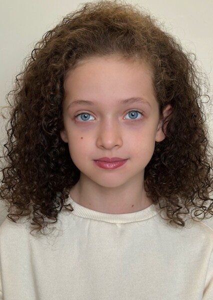 Karina Bagdasaryan as Marie Baumann in Shadows & Sunlight