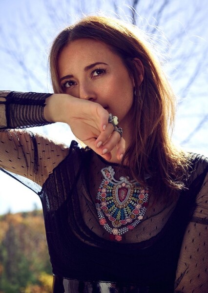 Karine Vanasse photo