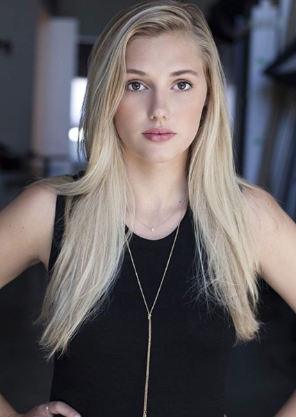 Karis Cameron photo