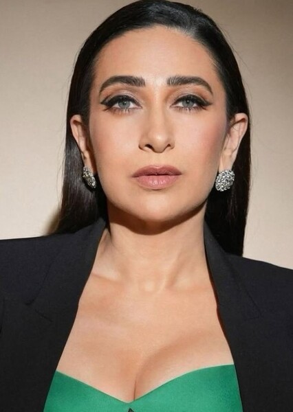 Karishma Kapoor photo