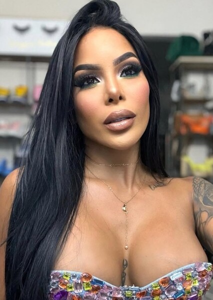 Karishna Ayala photo