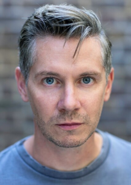 Karl Davies photo