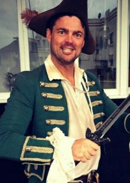 Karl Urban photo