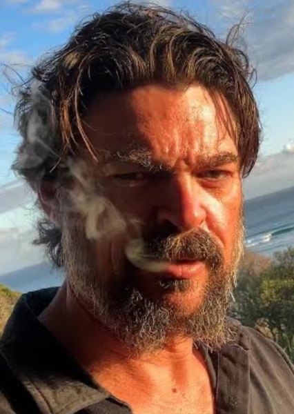 Karl Urban photo