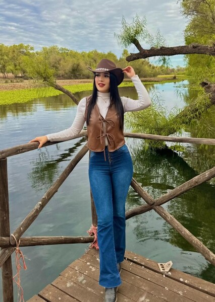 Karla Sandoval photo