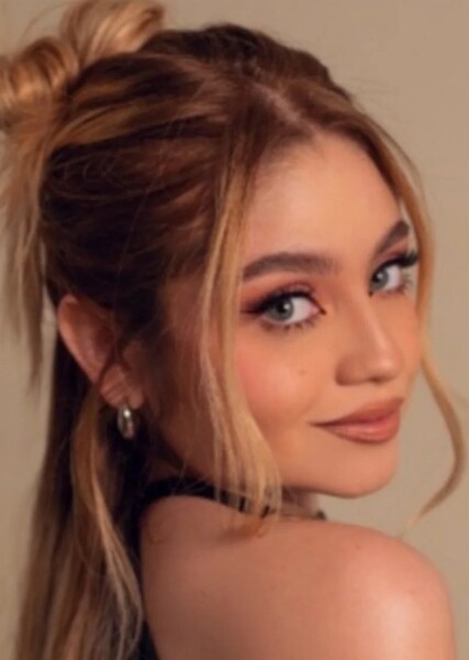 Karol Sevilla photo