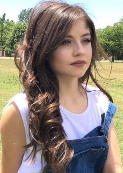 Karol Sevilla photo