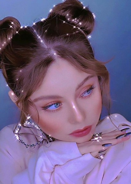 Karol Sevilla photo