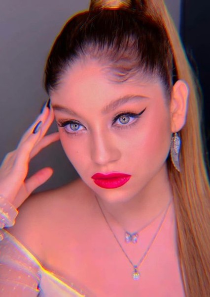 Karol Sevilla photo