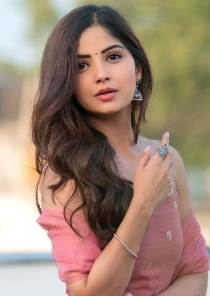 Kashmira Pardeshi photo