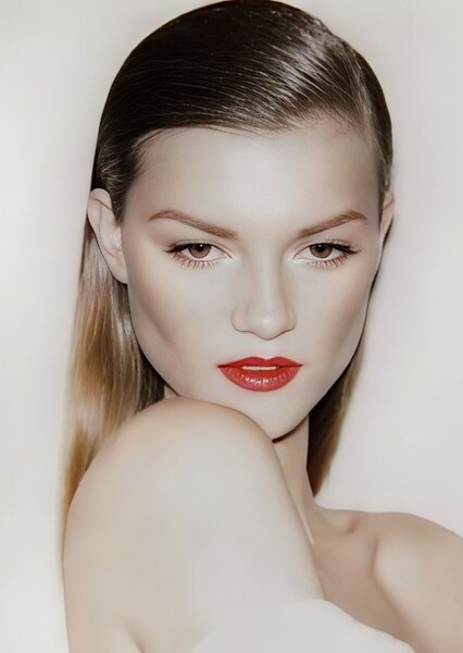 Kasia Struss photo