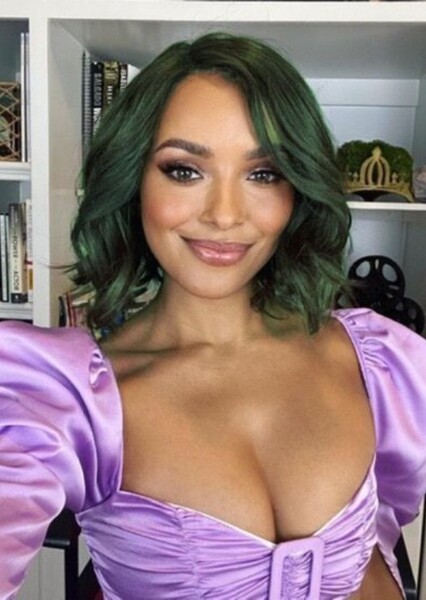 Kat Graham photo