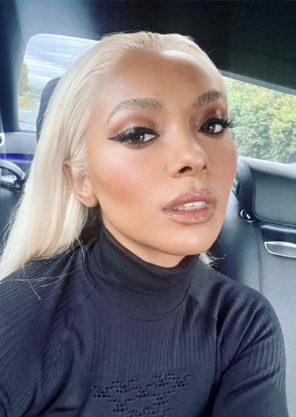 Kat Graham photo
