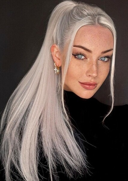 Kate Süsz photo