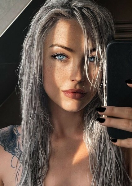 Kate Süsz photo