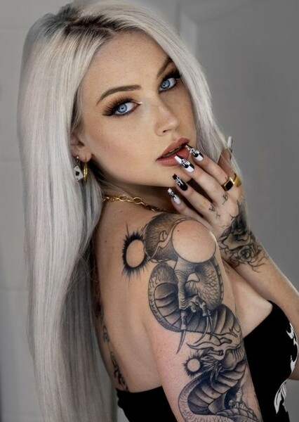 Kate Süsz photo