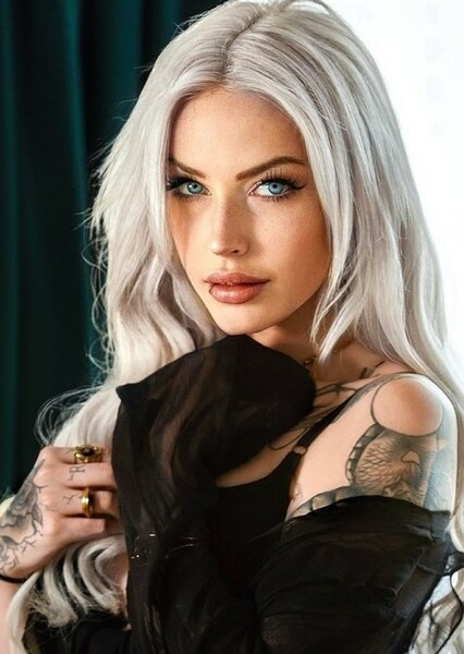 Kate Süsz photo