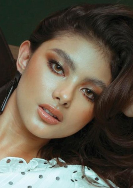 Kate Valdez photo