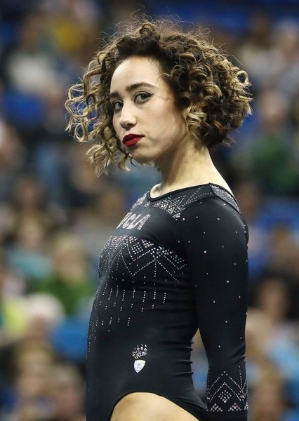 Katelyn Ohashi photo
