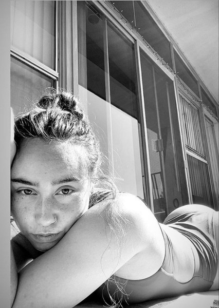 Katelyn Ohashi photo