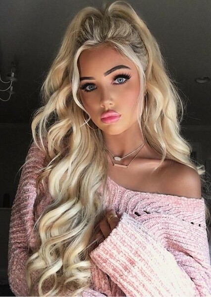 Katerina Rozmajzl photo