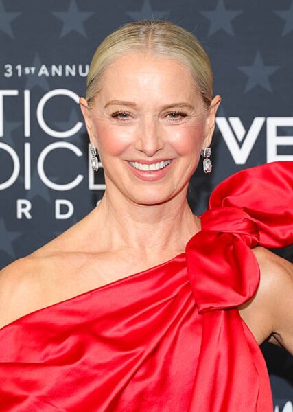 Katherine LaNasa photo