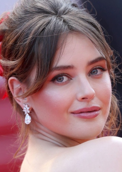 Katherine Langford