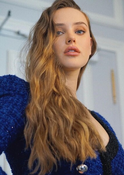 Katherine Langford photo