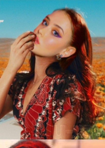 Katherine Langford photo