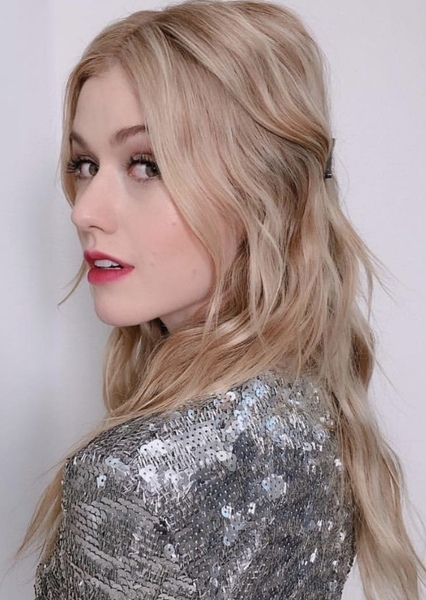 Katherine McNamara photo