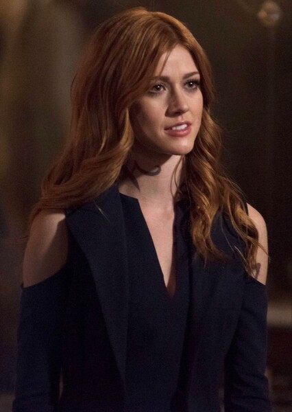 Katherine McNamara photo
