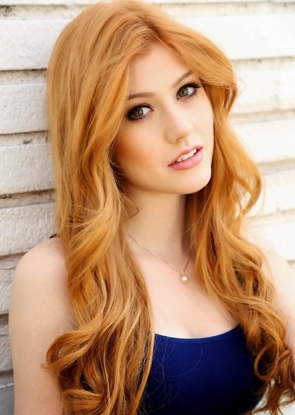 Katherine McNamara photo