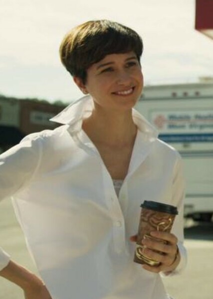 Katherine Waterston photo