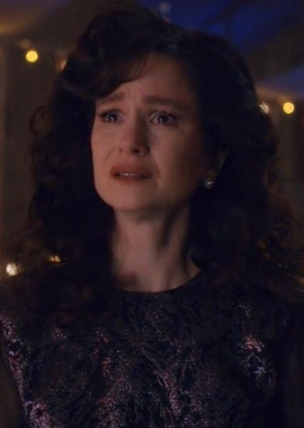 Katherine Waterston photo